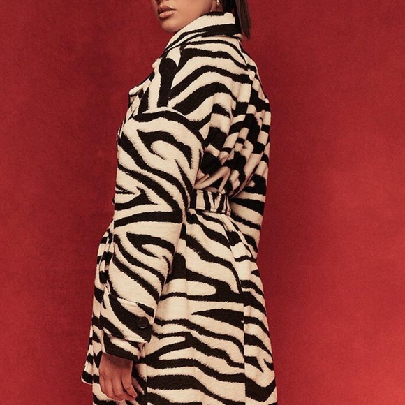 Boohoo Zebra Belted Wool Look Coat - Picture 4 of 15